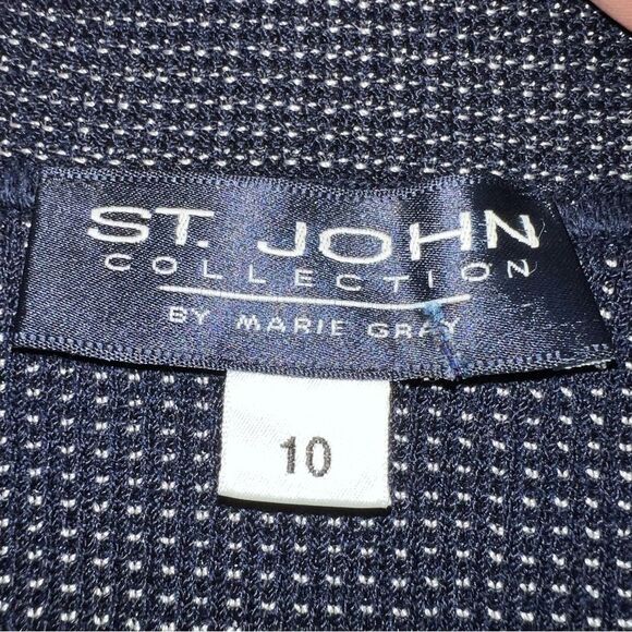 St. John Collection Knit Skirt Navy w/Slightly Metallic Threads Crossing Through - Picture 6 of 6